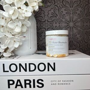 AMINNAH Toasted Marshmallow Whipped Foaming Soap